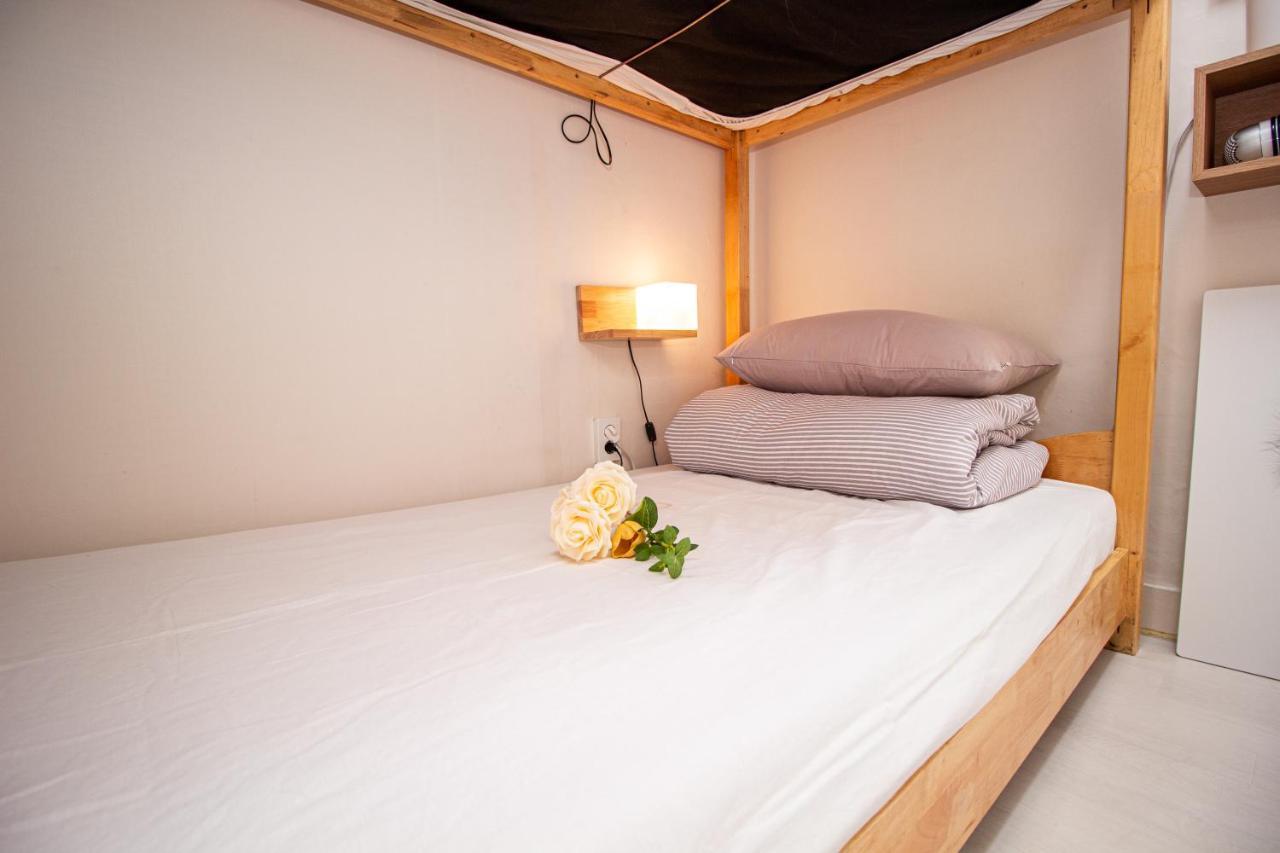 Gasthof Yab-guesthouse, Femaleonly, Foreignonly