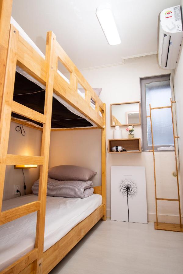 Gasthof Yab-guesthouse, Femaleonly, Foreignonly 2*