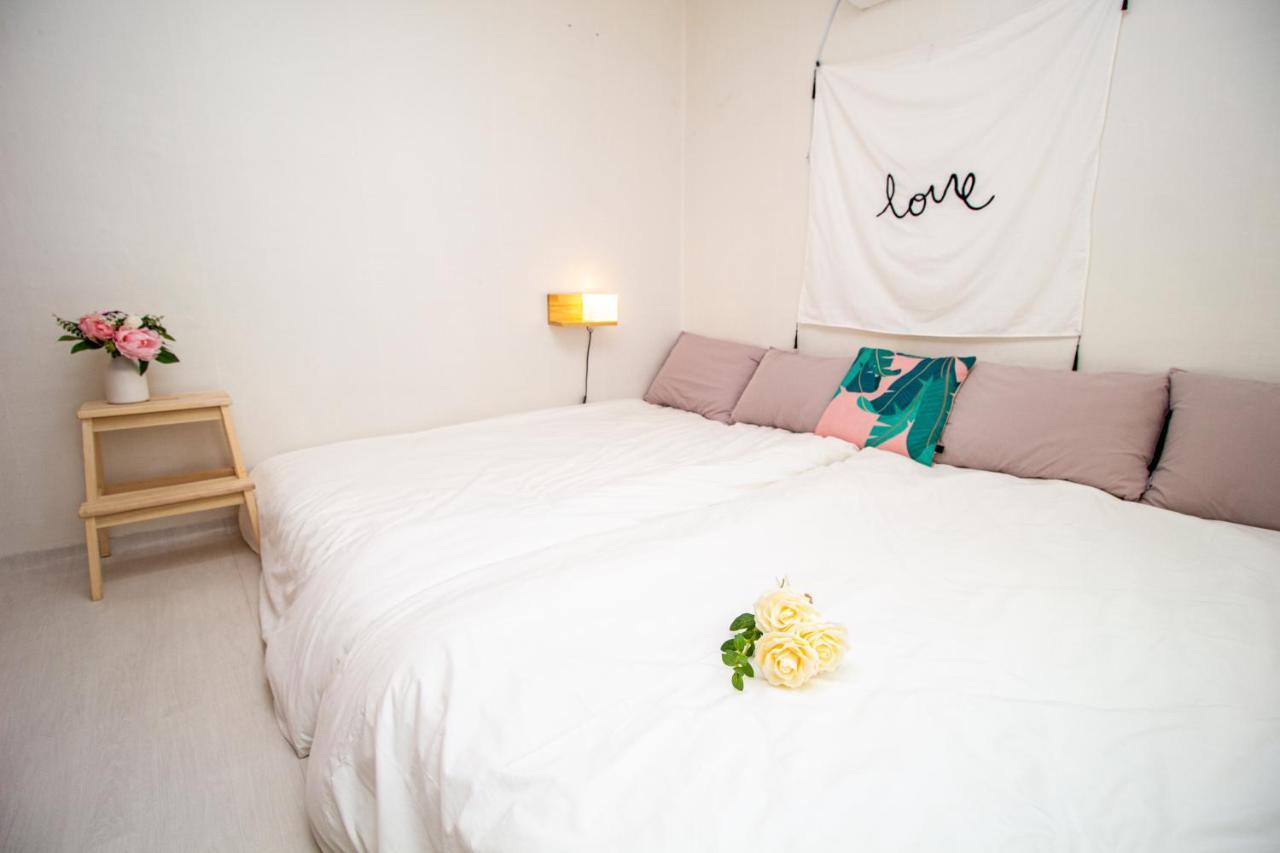Gasthof Yab-guesthouse, Femaleonly, Foreignonly