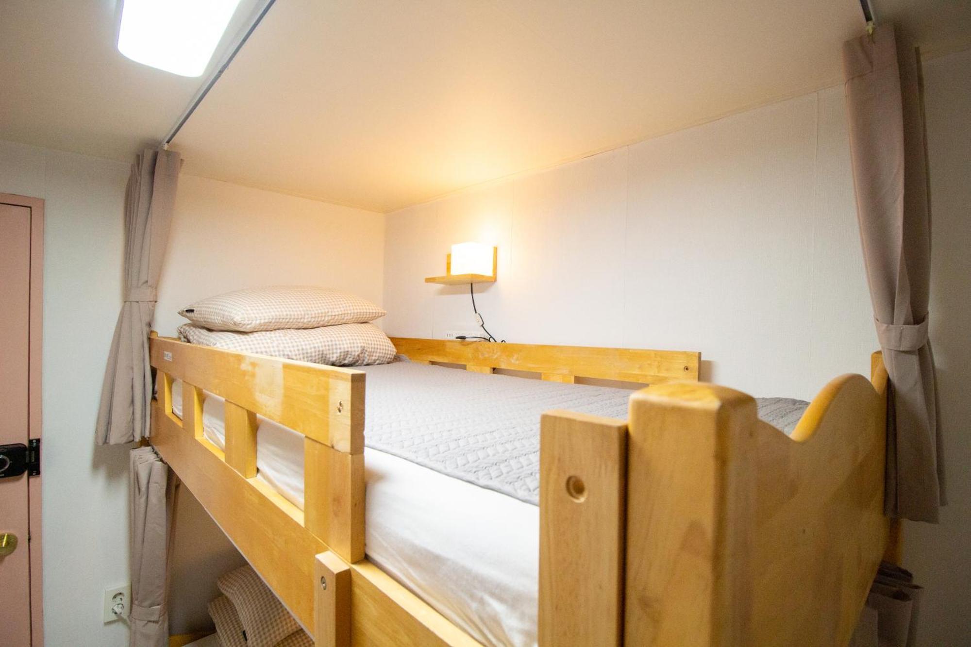 Gasthof Yab-guesthouse, Femaleonly, Foreignonly Seoul