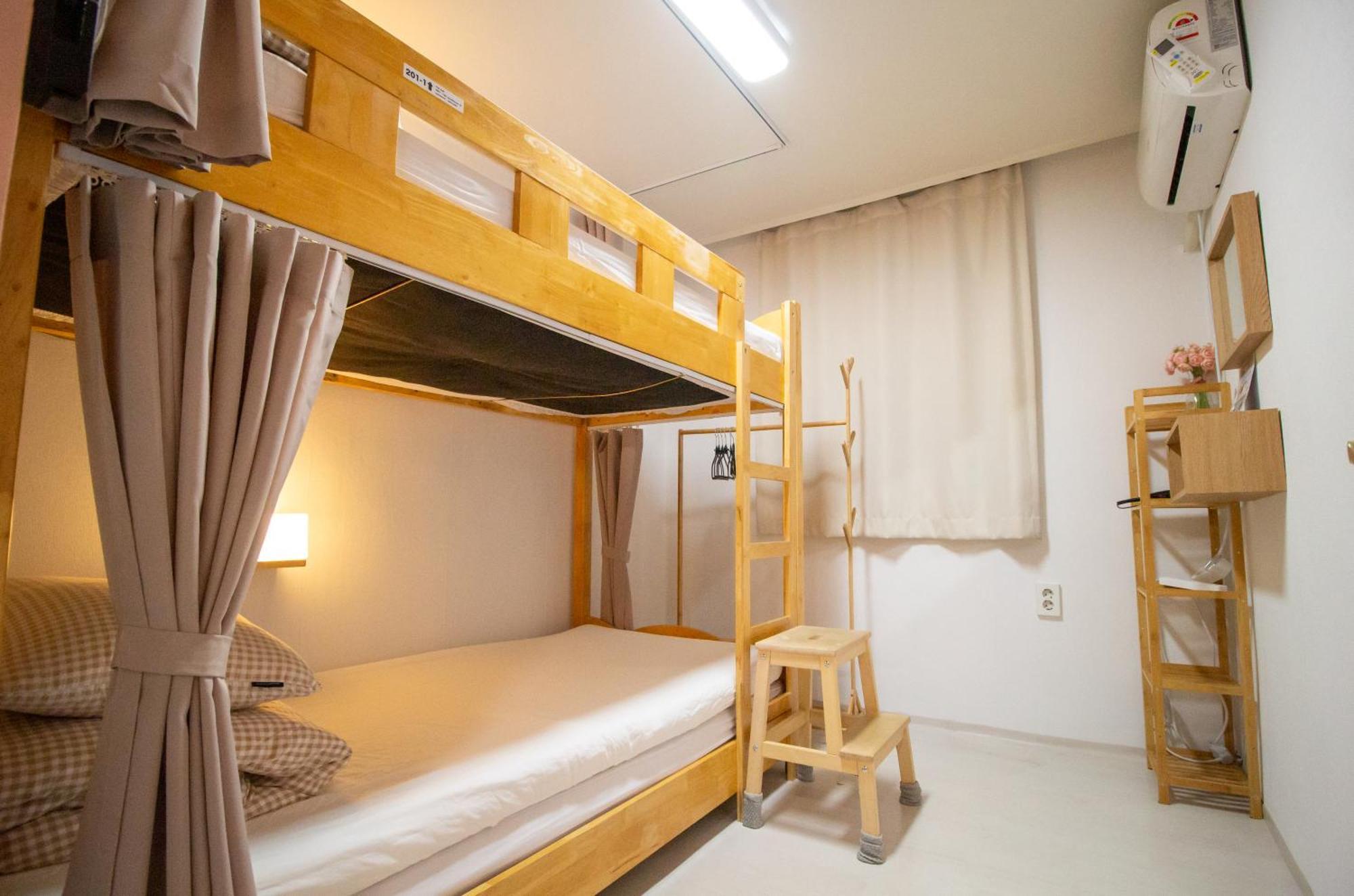 Yab-guesthouse, Femaleonly, Foreignonly Gasthof